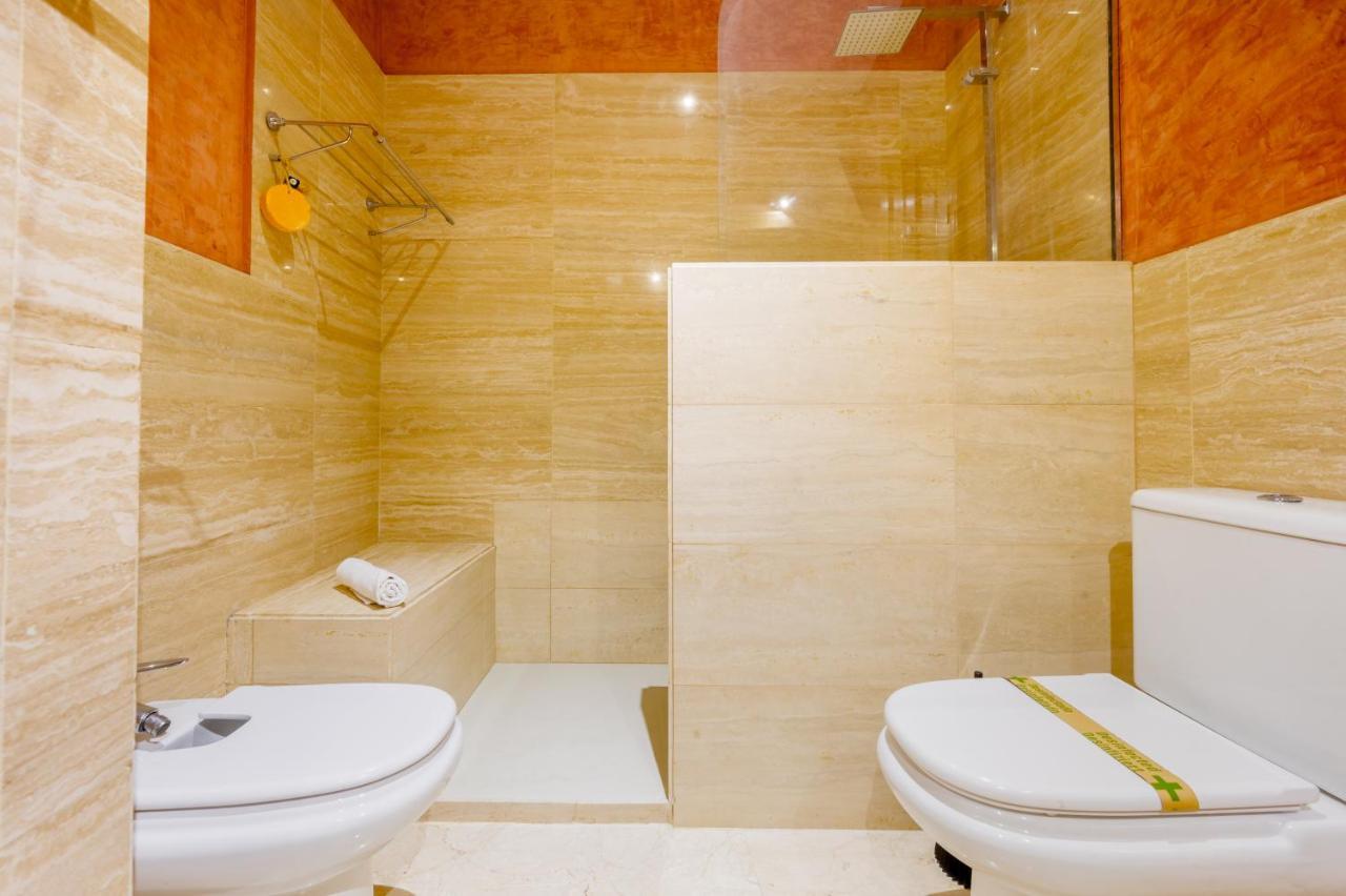Large And Practic - 3Bd 2Bth- Arenal Apartment เซบีญา ภายนอก รูปภาพ